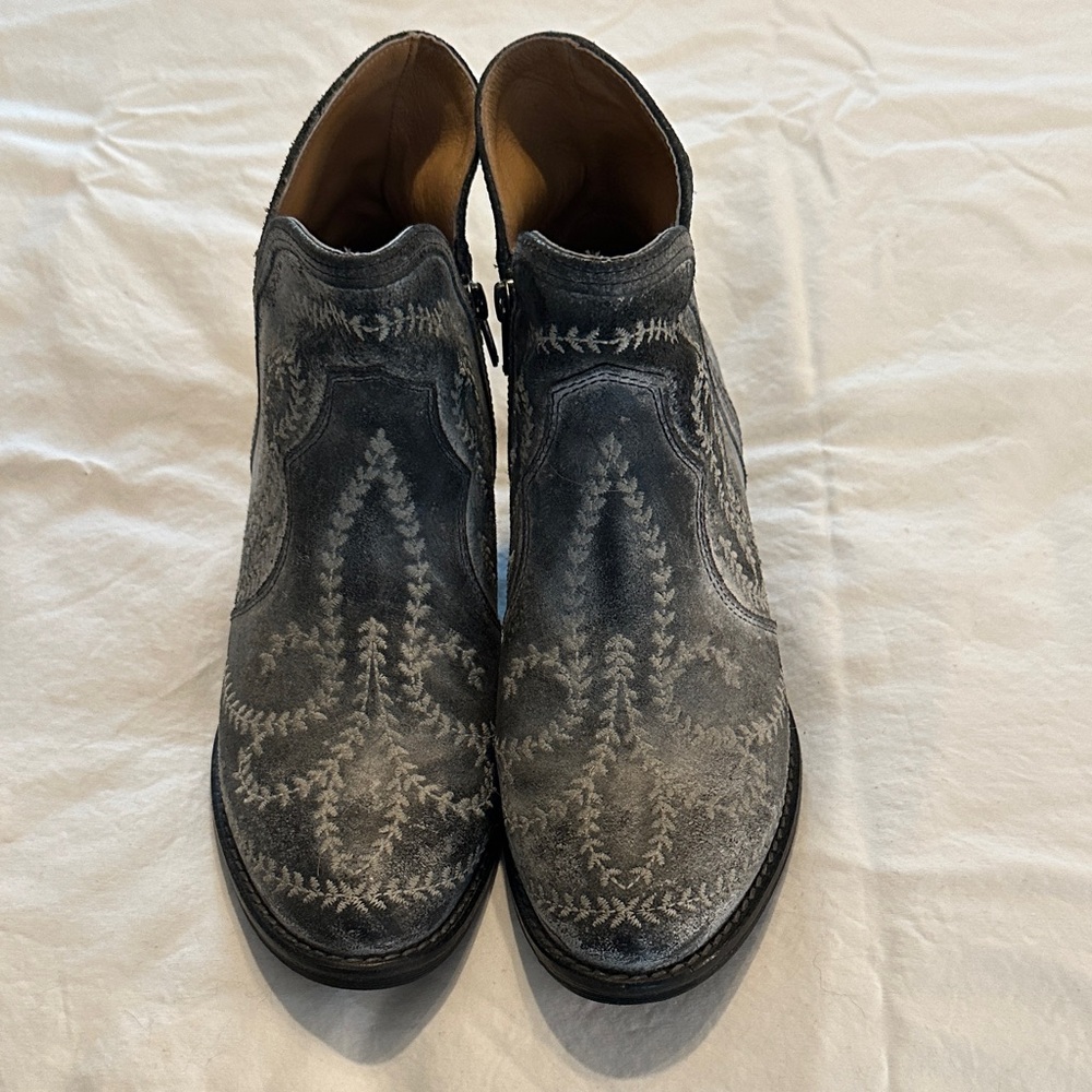 Embroidered Ankle Heeled Boots - Black Suede